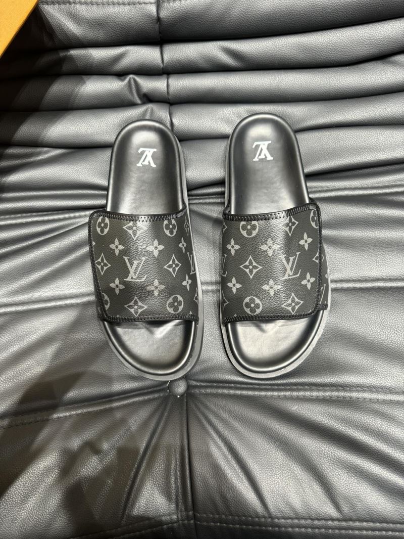 Louis Vuitton Slippers